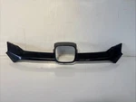 2015-2016 Honda Crv Cr-v Front Center Grille Molding Panel Oem 71122-T1W-A010-M1. Fixed Price $48.75.