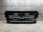 2025 2026 Ford Expedition Grille Oem Front Platinum Lux Honeycomb W/camera. Fixed Price $2550.00.