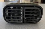 05-09 Chevy Trailblazer Rear Air Vent Heater Grille T7513 DDD23933 Used Oem. Fixed Price $15.00.