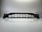 2016-2018 Honda Hr-v Lower Center Bumper Grille Genuine Oem Part 71103T7JH00. Fixed Price $45.00.