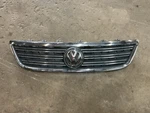 04 05 06 Volkswagen Phaeton Front Upper Grille 3D7853651 Oem R23. Fixed Price $169.95.