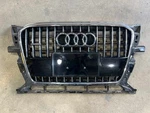 2013-2016 Audi Q5 Oem Grille (non-sline Park Assist) 8R0853651R (cracked) Tl. Fixed Price $380.00.