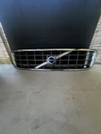 03-13 Volvo XC90 Front Grille Oem 17A2. Fixed Price $80.00.