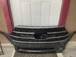 Front Radiator Grille Gloss Black & Chrome Ford Explorer Xlt 2020 2021. Fixed Price $550.00.