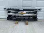 2022-2025 Chevrolet Silverado Lt 1500 Black And Chrome Grille 85516946 Oem. Fixed Price $450.00.