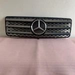 2013 2014 2015 2016 2017 Mercedes Benz Wagon G550 Front Grille Oem Used. Fixed Price $189.00.