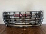 2021 2022 Gmc Yukon Slt Front Chrome Grille 84835787 Oem New/used. Fixed Price $389.95.