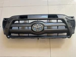 Grille Grey 2005-2010 Toyota Tacoma 53100-04350 Oem. Fixed Price $133.00.