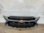 2024-2025 Chevrolet Trax Grille Assembly Oem Front Bumper Chrome 42769271. Fixed Price $225.00.
