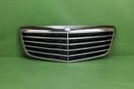 07-09 Mercedes E350 Front Upper Chrome 4 Ribs Grille W/ Emblem Oem. Fixed Price $149.99.