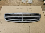1998-2005 Mercedes Benz W220 S430 Front Chrome Grille Assembly Oem 77720.0.002. Fixed Price $69.95.