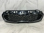 2020-2022 Kia Sportage Grille Assembly Oem Front 86355-D9600. Fixed Price $200.00.