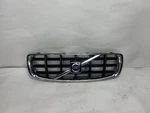 2008 To 2009 Volvo XC70 Front Upper Grille Oem Q8425 Dg. Fixed Price $350.00.