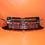 Chevrolet Tahoe Suburban Grille 2025 2026 85775022. Fixed Price $494.10.