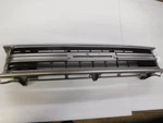 Nos New Genuine Toyota Pickup Grille 1989 1990 1991 53111-89133. Fixed Price $250.00.