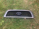 2007-2009 Toyota Tundra Front Radiator Grille Without Emblem. Fixed Price $35.00.