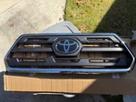 2016-2019 Toyota Tacoma Upper Grille Black/chrome Trim Factory Oem 53114-04190. Fixed Price $130.00.