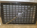 2016 Volvo Vnl Grille Black With Chrome Trim (12421438. Fixed Price $283.68.