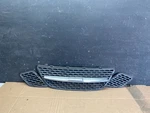 2005 To 2009 Saab 9-7X Front Upper Lh Center Rh Set Grille Oem Q0504 Dg. Fixed Price $112.12.