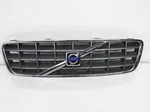 2001-2004 Volvo V70 Front Upper Grille 9190985 *scratches Emblem*. Fixed Price $80.75.