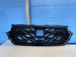 2023-2024 Honda Crv Grille Oem Part# 71201-3D4-A001. Fixed Price $99.00.