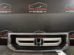 09-11 Honda Ridgeline Grille. Fixed Price $250.00.