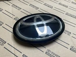 Toyota Camry Emblem 2023 Front Grille Logo Radar Oem 90975-A2009. Fixed Price $99.00.