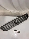 01-05 Lexus JCE10L IS300 Front Hood Grille W Emblem Oem. Fixed Price $89.25.