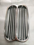 Bmw E10 Grille Center Chrom/scwarz !new! 51131801577. Fixed Price $320.00.