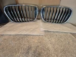 16-19 Oem Bmw G12 740 750 Front Left Right Kidney Grilles Chrome Set. Fixed Price $110.00.