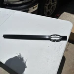 2020-2024 Land Rover Defender L663 Front Bumper Grille Molding Oem L8B2-8L001-A. Fixed Price $80.00.