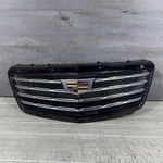 2017-2019 Cadillac XT5 Front Upper Grille Oem 84107964 / 84497825. Fixed Price $200.00.