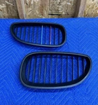 Bmw E60 M5 5-SERIES Front Left + Right Hood Vent Kidney Grills Oem Set Of 2. Fixed Price $34.99.