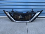 Oem 2016-2019 Nissan Sentra Grille 62310-3YU0A. Fixed Price $81.00.