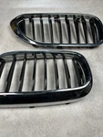 Genuine Bmw 5 Touring G31 Ns Os Front Bumper Grilles 7473702 7473700. Fixed Price $81.56.