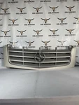 2002-2006 Cadillac Escalade Front Grille Assembly Oem Used. Fixed Price $85.00.