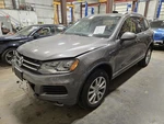 Grille Bumper Mounted Upper Fits 11-14 Touareg 1538731. Fixed Price $220.25.