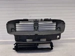 2017-2020 Lincoln Continental Front Air Shutter Grille Oem. Fixed Price $350.00.