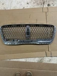 Lincoln Aviator Oem Grille 2020 2021 2022 2023 Emblem Included. Fixed Price $150.00.