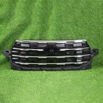 2025 Ford Explorer Front Bumper Radiator Grille Assembly Chrome Black. Fixed Price $309.00.