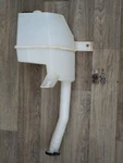 05-09 Mustang Windshield Washer Tank Gt Base Cobra Saleen Green. Fixed Price $67.50.