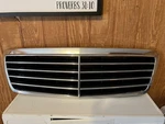 Mercedes-benz CLK320 Front Upper Grille 1998-2003 771500002 Oem. Fixed Price $87.50.