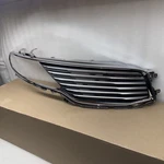 2013-2016 Lincoln Mkz Passenger Right Front Grille Upper Chrome 2014 2015. Fixed Price $99.00.