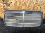 86-93 Mercedes-benz 260E 300E 300TE 400E W124 Front Hood Grille 1248880223. Fixed Price $69.99.