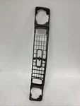 1973 Ford Mustang Standard Grille D3ZB-8150-AC Argent Clean!. Fixed Price $275.00.
